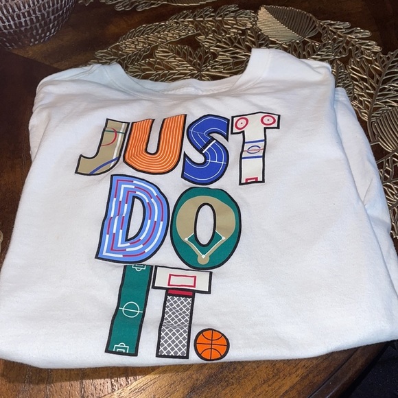 Nike Other - Nike boys size large basketball t shirt pre owned condition